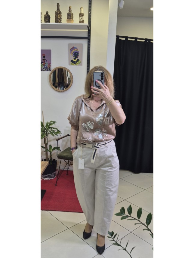 İTALYAN YAZILI ÇİÇEK DESEN YALDIZLI KAPÜŞONLU BLUZ